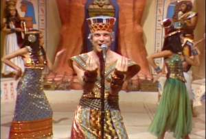 more Steve Martin, Saturday Night Live and 1,000,000 pictures at www.morethings.com/pictures